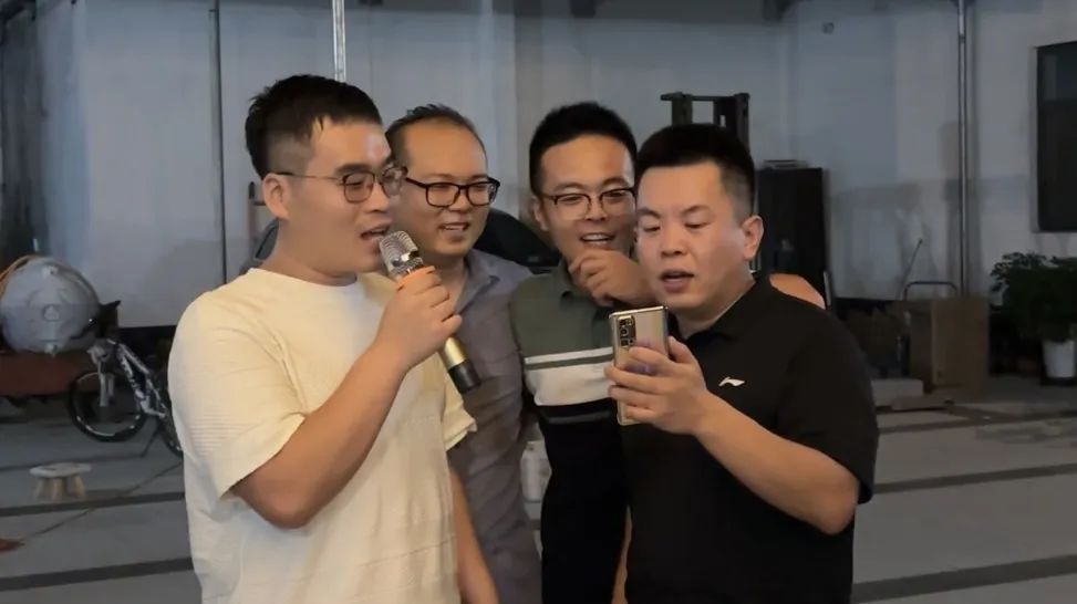 1722234677450598.jpg cn_sz_mmbiz_jpg_gzulnpegFeoSy0DmEQCBMOgV8sKNiajWzKMaMkIwKJPF6RaI5ARtLqWrsFCULUHJFGibGGe3ZX1Q1GJprY4wA2Jg_.jpg